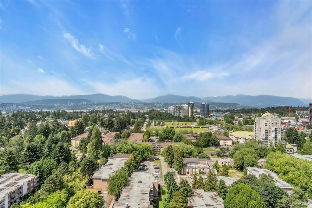 1902 13318 104 Avenue, Surrey, British Columbia  V3T 0R2 - Photo 3 - R3039036