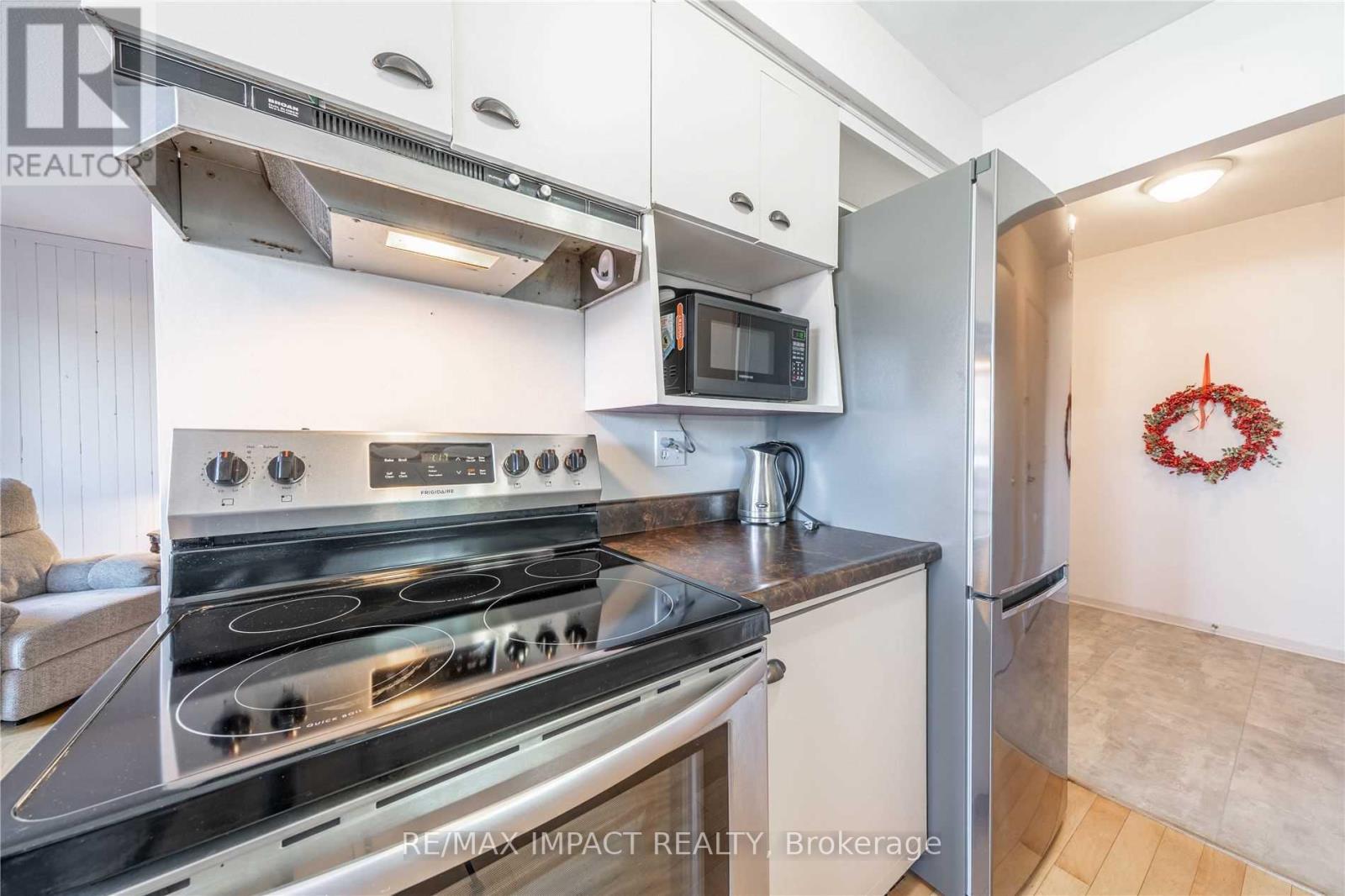 28 - 33 Taunton Road E, Oshawa, Ontario  L1G 3T6 - Photo 10 - E12405184