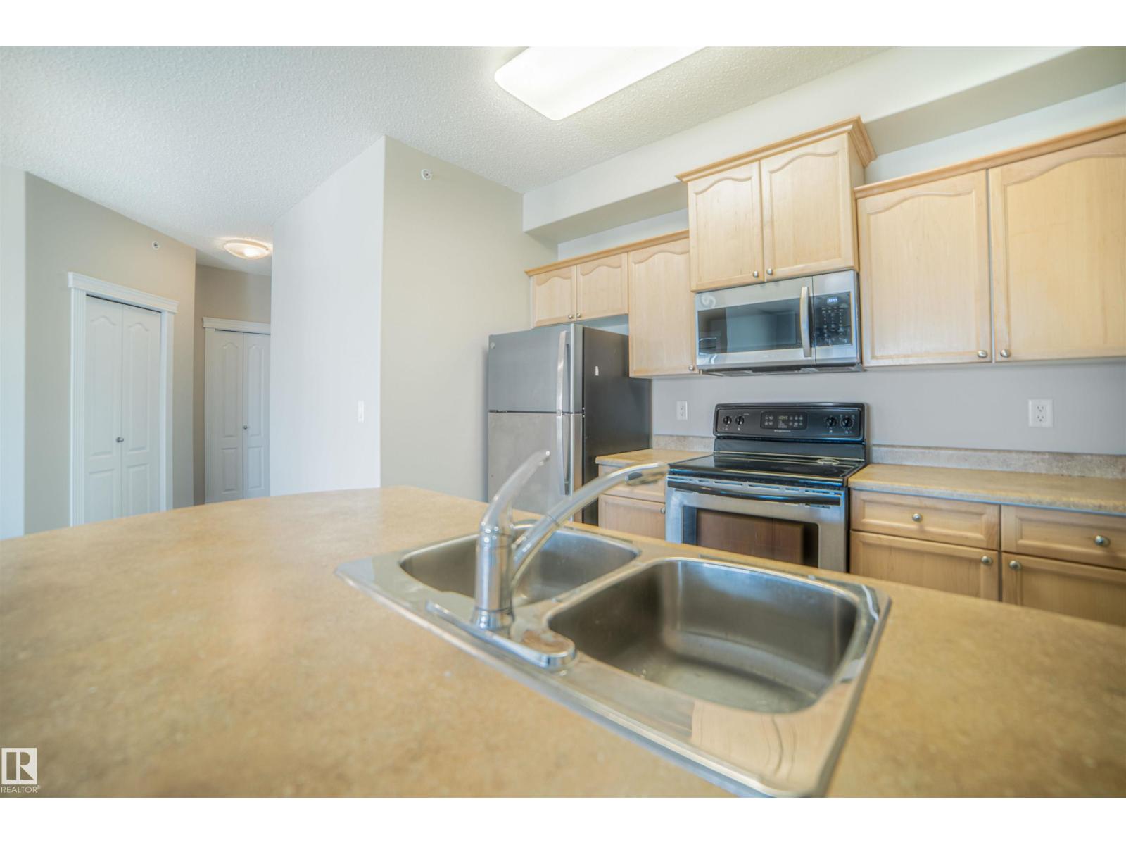 #435 16807 100 Av Nw, Edmonton, Alberta  T5P 4Z6 - Photo 3 - E4457878
