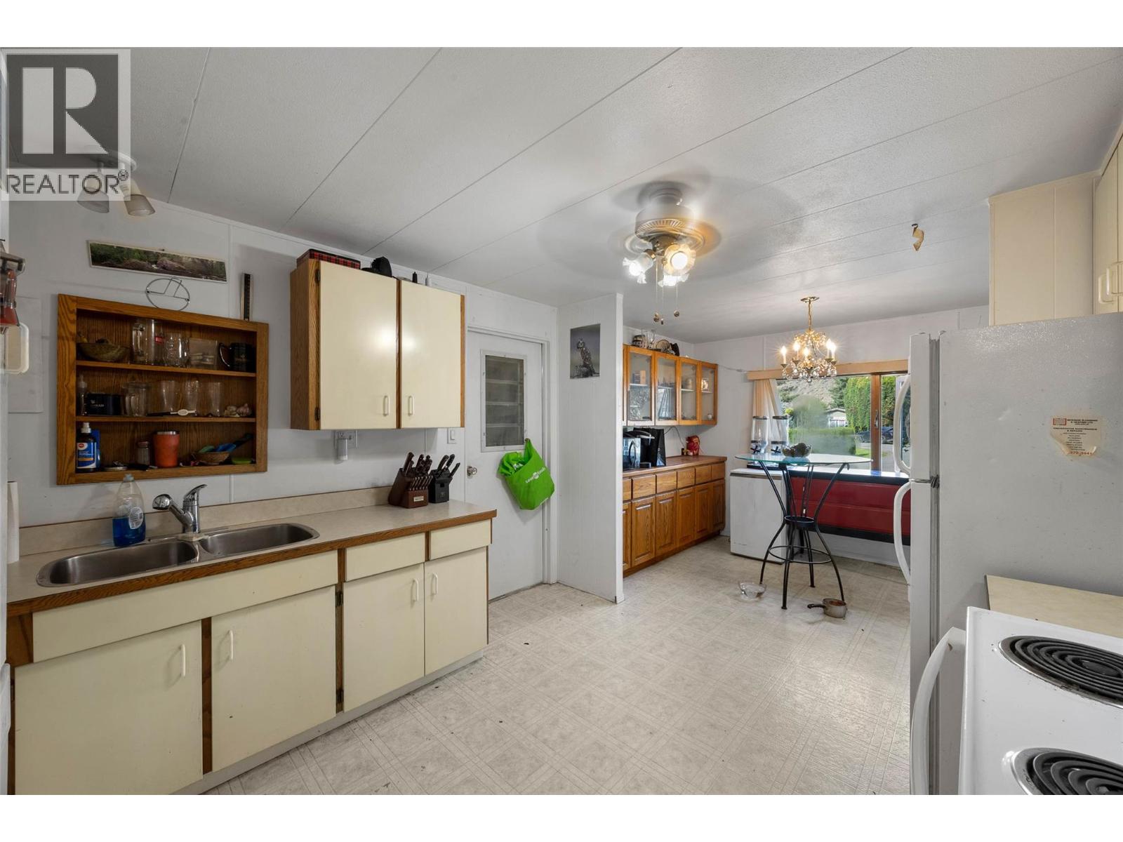 2401 Ord Road Unit# 12, Kamloops, British Columbia  V2B 7V8 - Photo 11 - 10362996