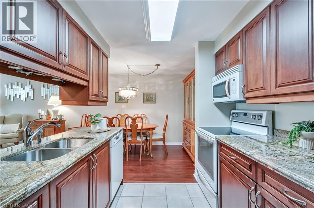 970 Golf Links Road Unit# 205, Ancaster, Ontario  L9K 1J8 - Photo 15 - 40770119