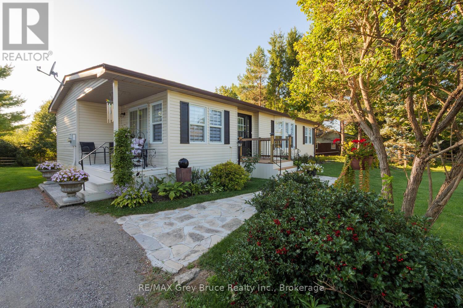 597334 Grey Road 29 Road, Meaford, Ontario  N0H 1E0 - Photo 6 - X12405243