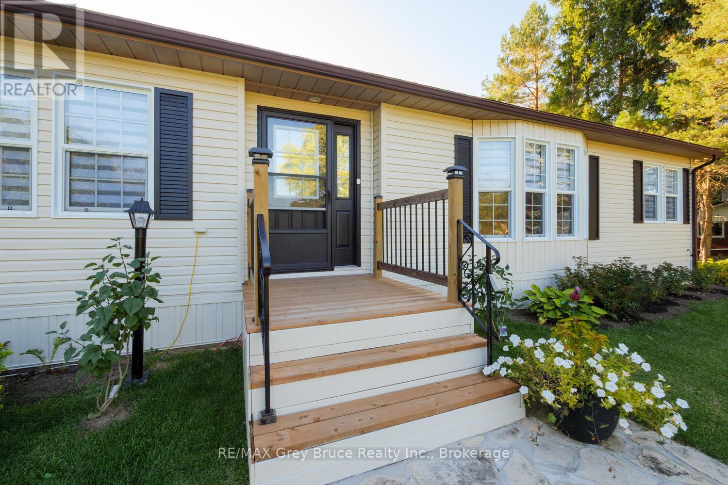 597334 Grey Road 29 Road, Meaford, Ontario  N0H 1E0 - Photo 9 - X12405243
