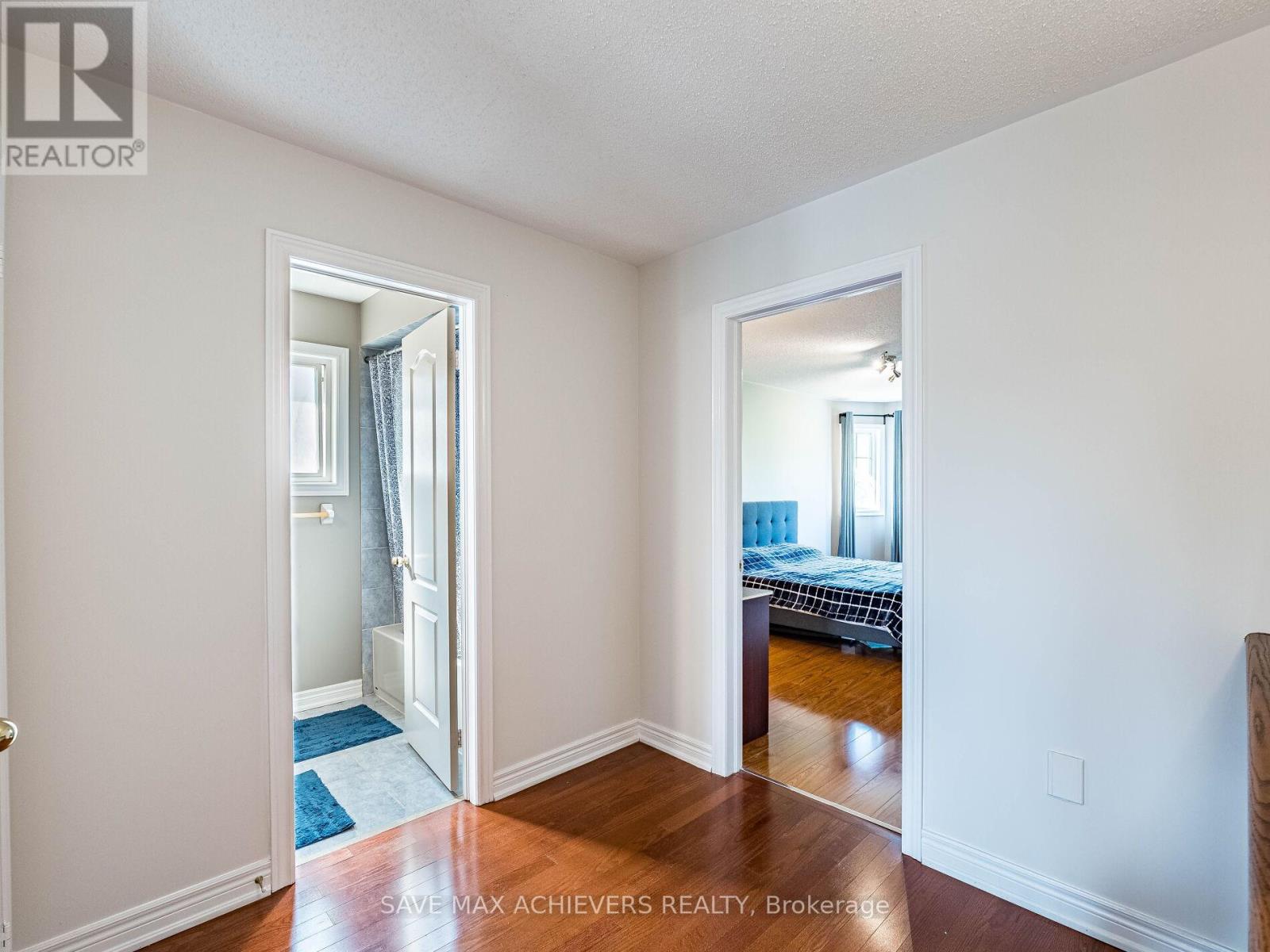 65 Eastview Gate, Brampton, Ontario  L6P 1N5 - Photo 21 - W12405175
