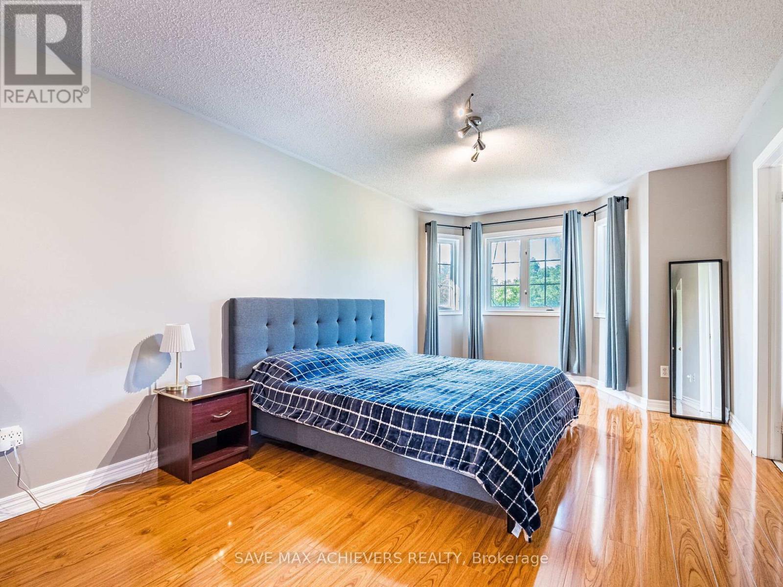 65 Eastview Gate, Brampton, Ontario  L6P 1N5 - Photo 22 - W12405175