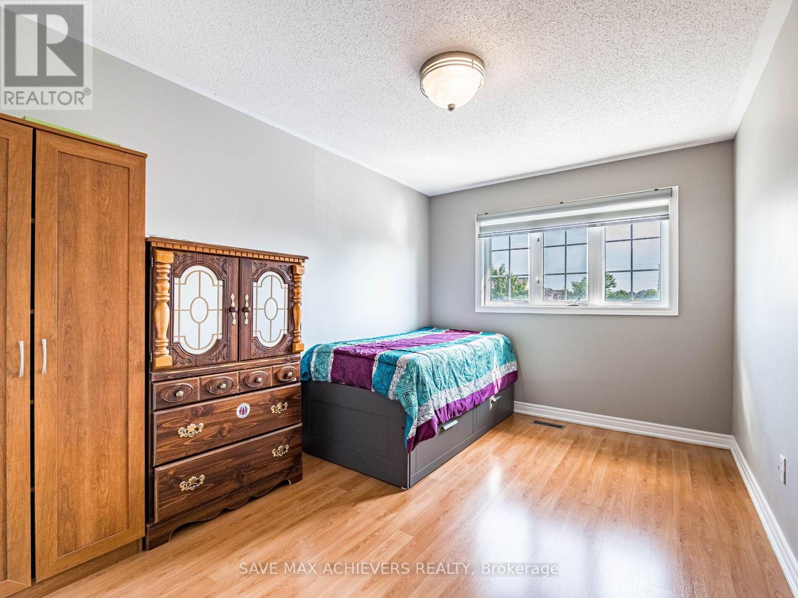 65 Eastview Gate, Brampton, Ontario  L6P 1N5 - Photo 26 - W12405175