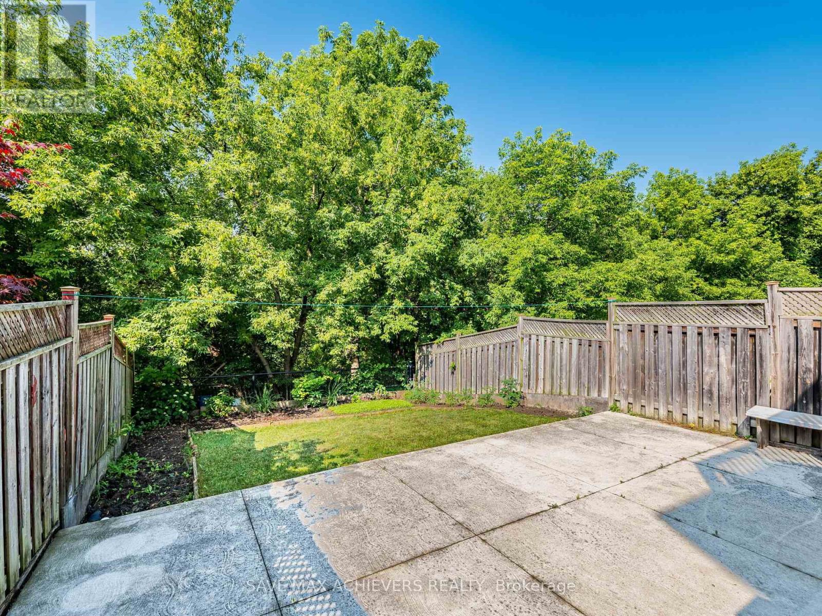 65 Eastview Gate, Brampton, Ontario  L6P 1N5 - Photo 43 - W12405175