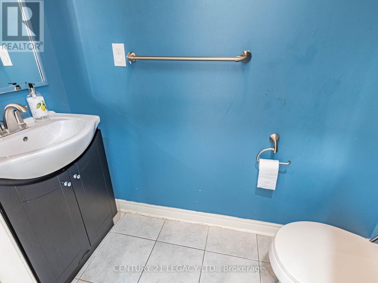 674 Coach Drive Se, Mississauga (Hurontario), Ontario  L5R 0C6 - Photo 22 - W12405183