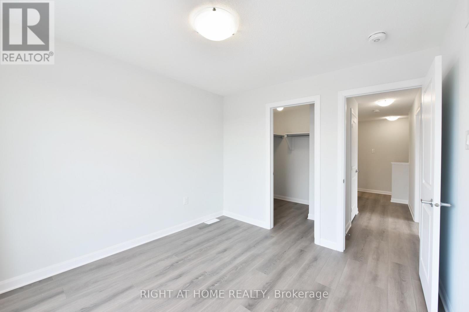 368 Clearpath Private, Ottawa, Ontario  K2T 0S6 - Photo 16 - X12405204