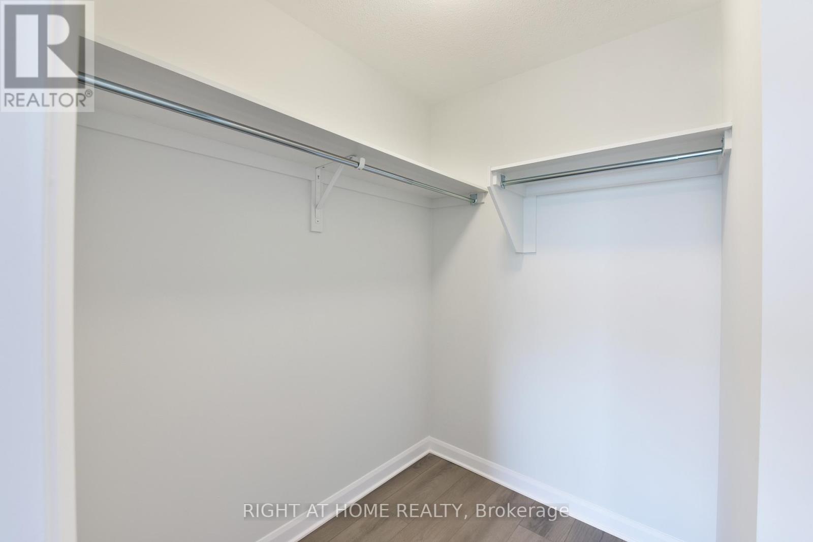 368 Clearpath Private, Ottawa, Ontario  K2T 0S6 - Photo 17 - X12405204