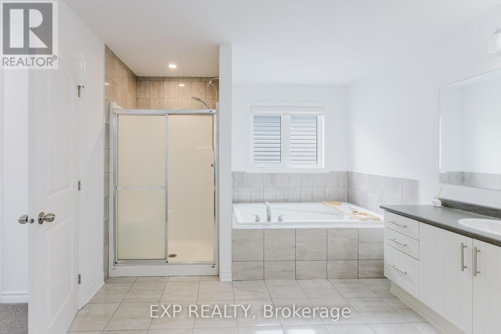 504 Albert Boyd Private, Ottawa, Ontario  K0A 1L0 - Photo 22 - X12405209