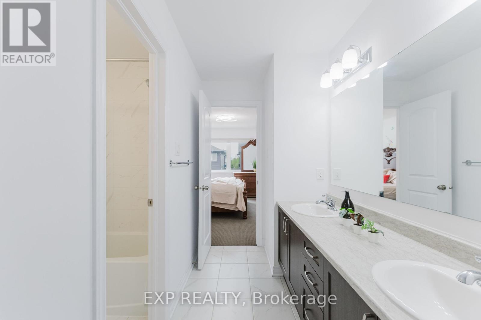 504 Albert Boyd Private, Ottawa, Ontario  K0A 1L0 - Photo 27 - X12405209