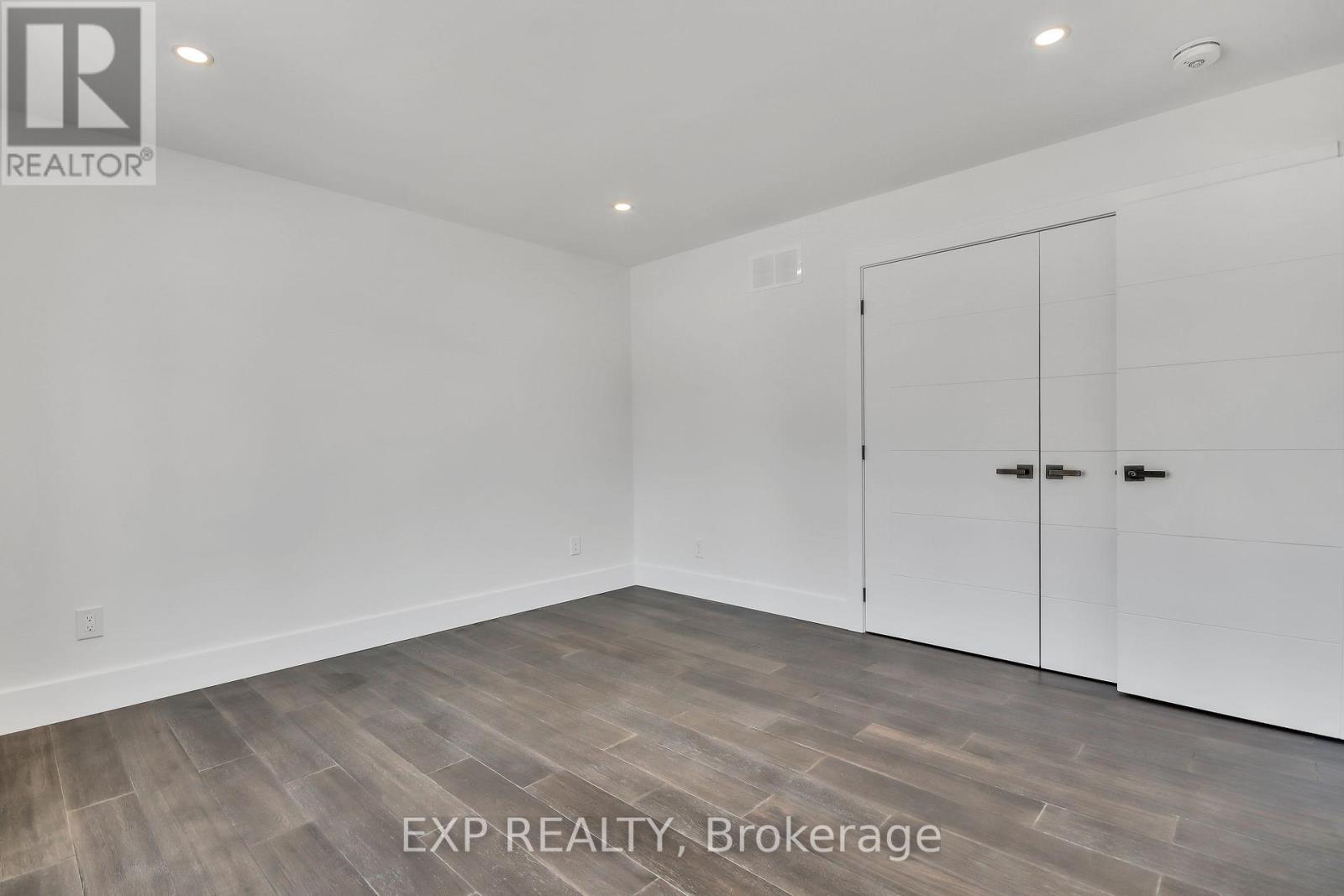 485 Hartleigh Avenue, Ottawa, Ontario  K2B 5J5 - Photo 28 - X12405220