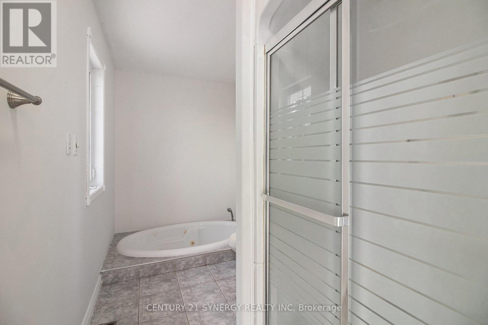7 Bridge Street, North Stormont, Ontario  K0A 1R0 - Photo 20 - X12405238
