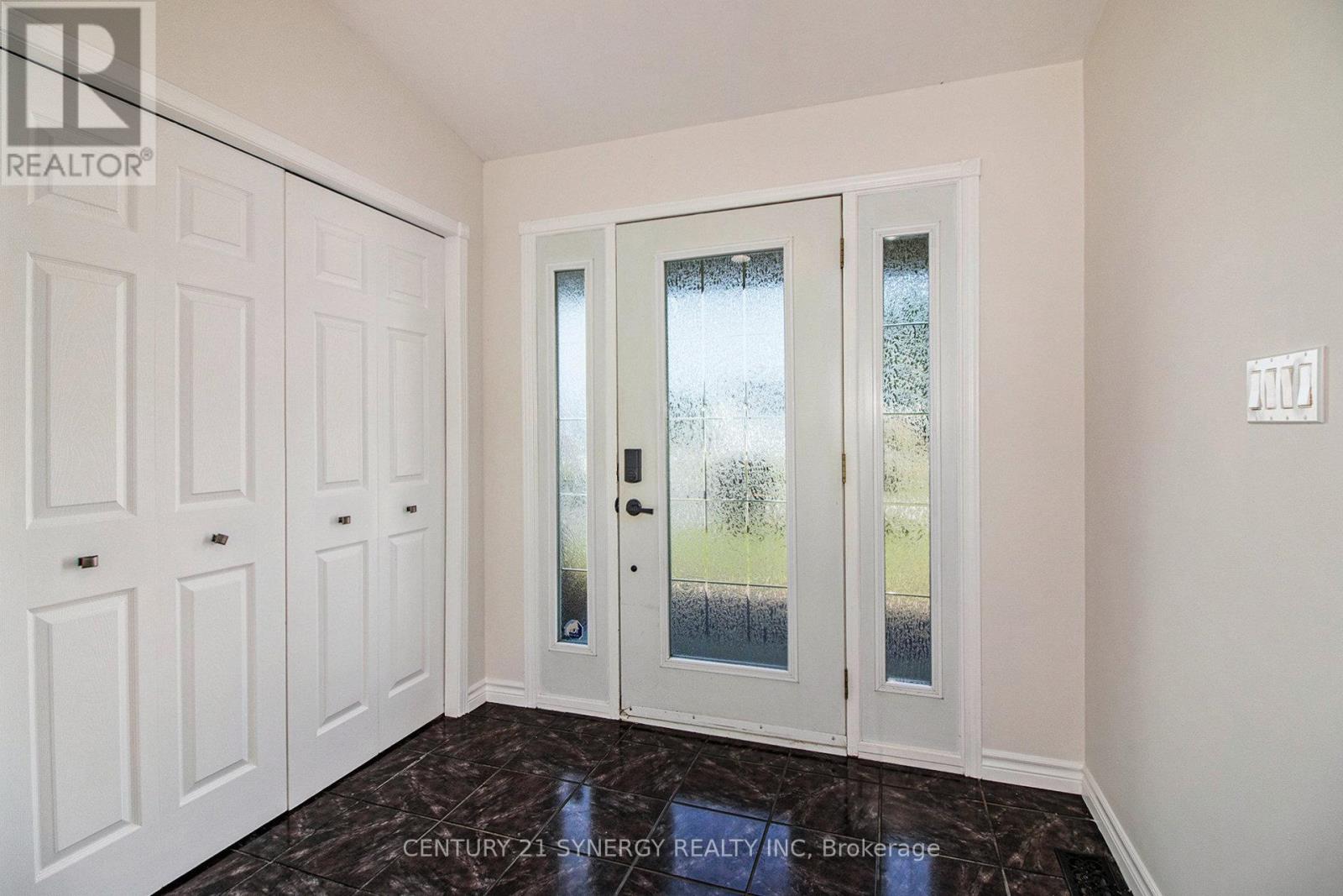 7 Bridge Street, North Stormont, Ontario  K0A 1R0 - Photo 4 - X12405238
