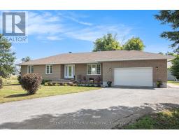 7 BRIDGE STREET, North Stormont, Ontario