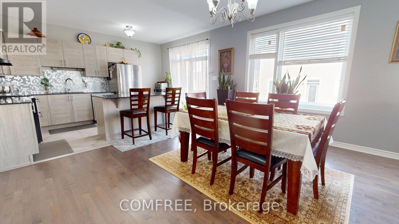 339 Lamarche Avenue, Ottawa, Ontario  K1W 0M9 - Photo 5 - X12405253