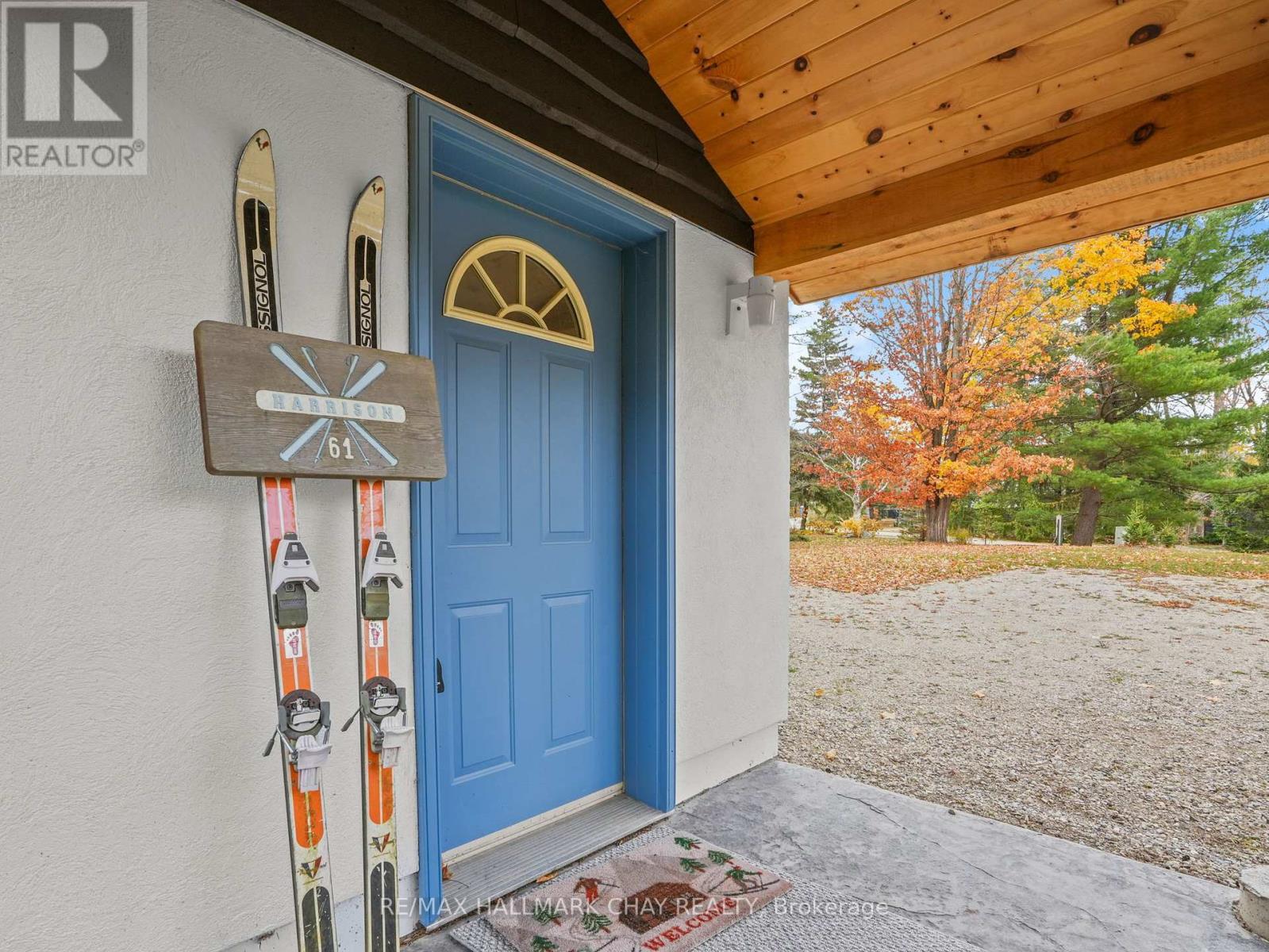 61 Pine River Crescent, Mulmur, Ontario  L9V 3H3 - Photo 7 - X12405163
