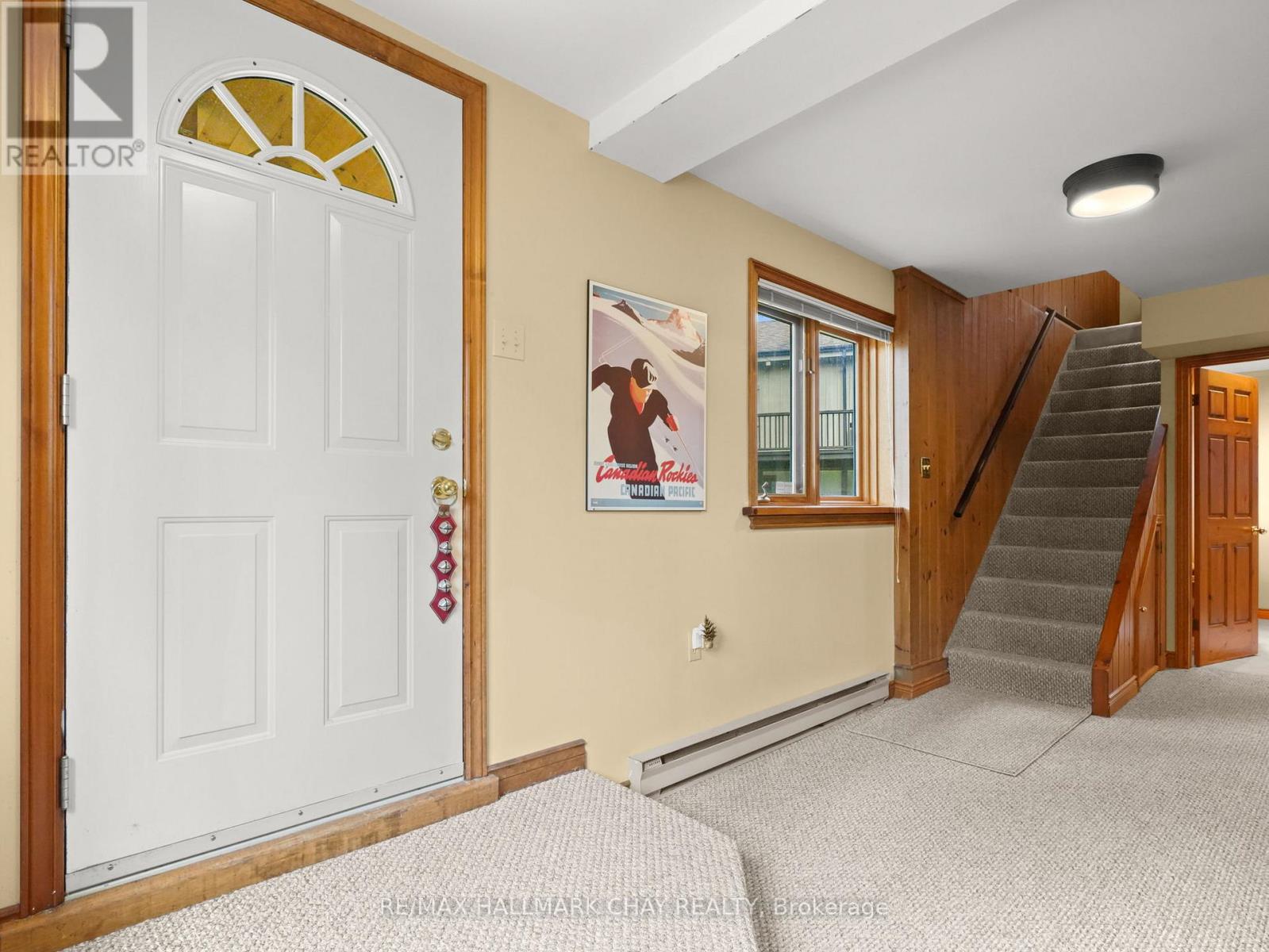 61 Pine River Crescent, Mulmur, Ontario  L9V 3H3 - Photo 8 - X12405163