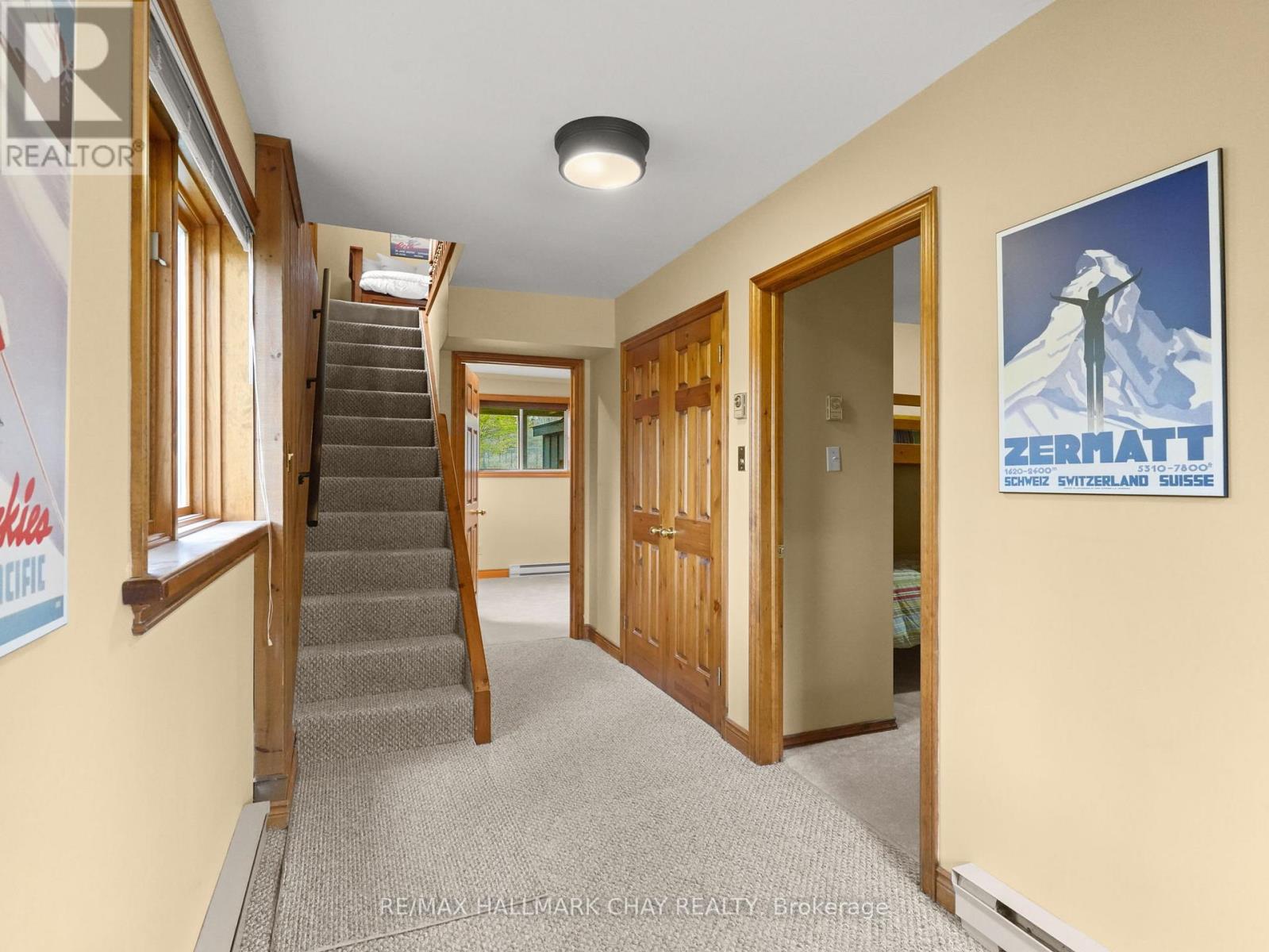 61 Pine River Crescent, Mulmur, Ontario  L9V 3H3 - Photo 9 - X12405163