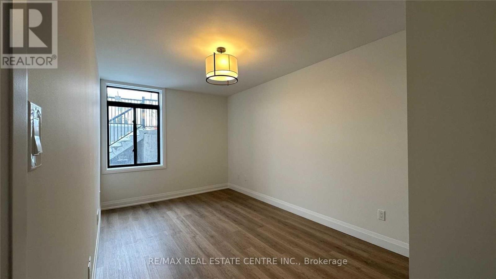 71 - 3900 Savoy Street, London South (South V), Ontario  N6P 0A3 - Photo 11 - X12405189