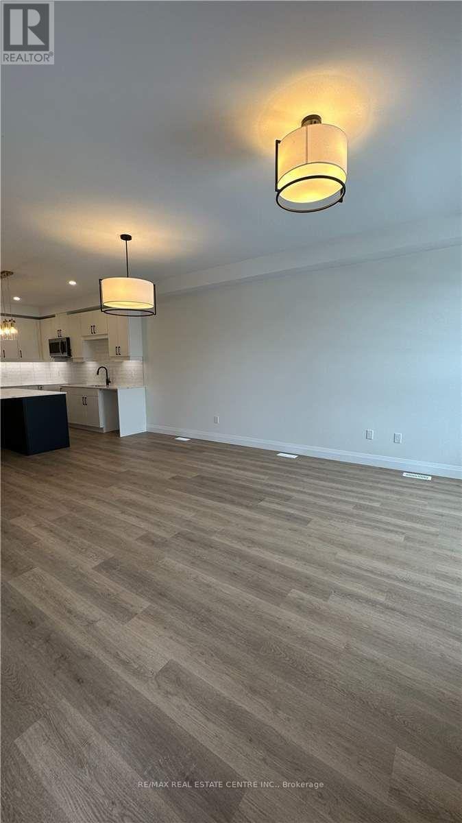 71 - 3900 Savoy Street, London South (South V), Ontario  N6P 0A3 - Photo 4 - X12405189