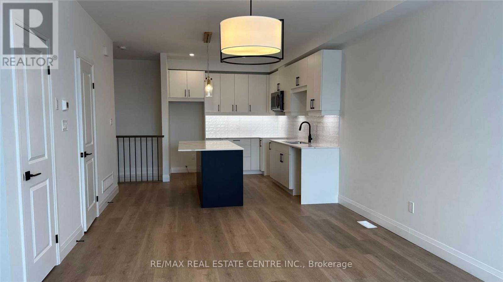 71 - 3900 Savoy Street, London South (South V), Ontario  N6P 0A3 - Photo 7 - X12405189