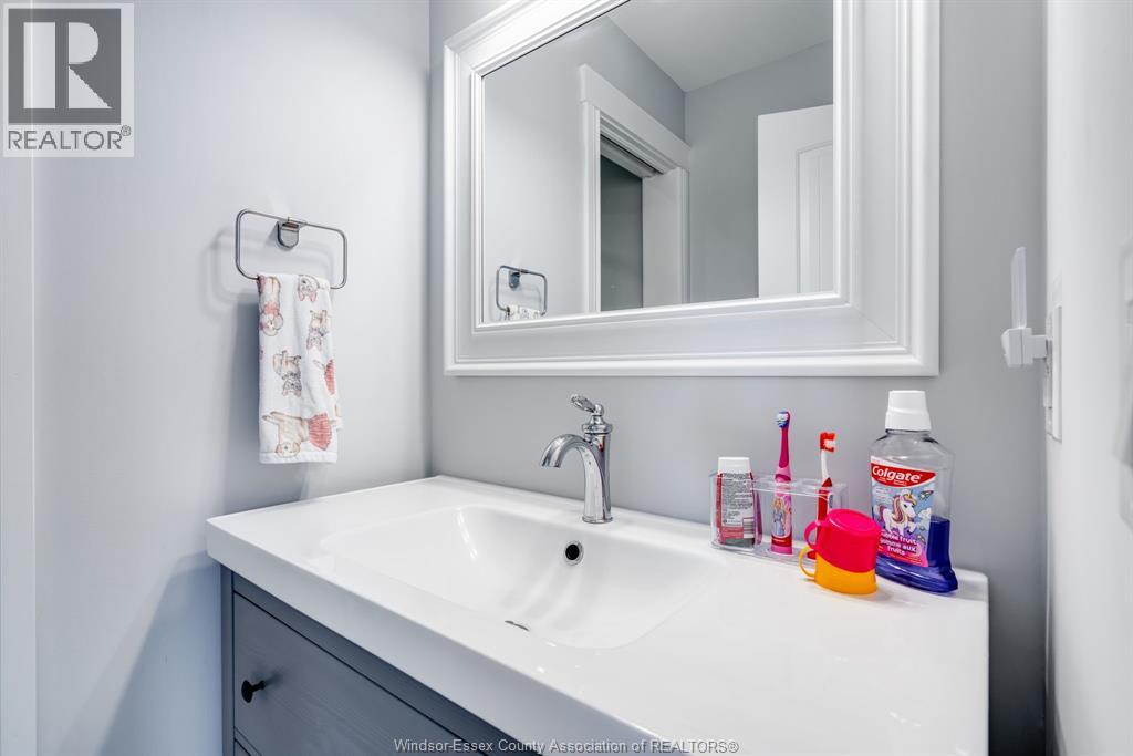 248 Joan Flood, Essex, Ontario  N8M 3E9 - Photo 21 - 25023479