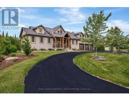 29 RUSTLEWOOD AVENUE