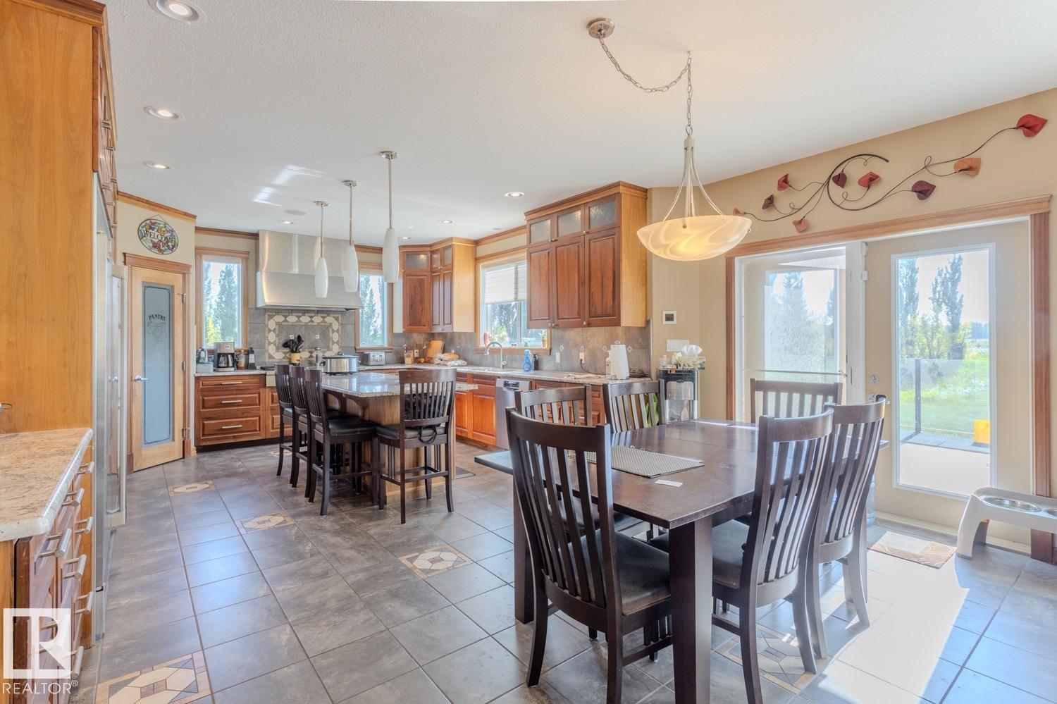27510 Hwy 37, Rural Sturgeon County, Alberta  T8R 0J2 - Photo 5 - E4457882