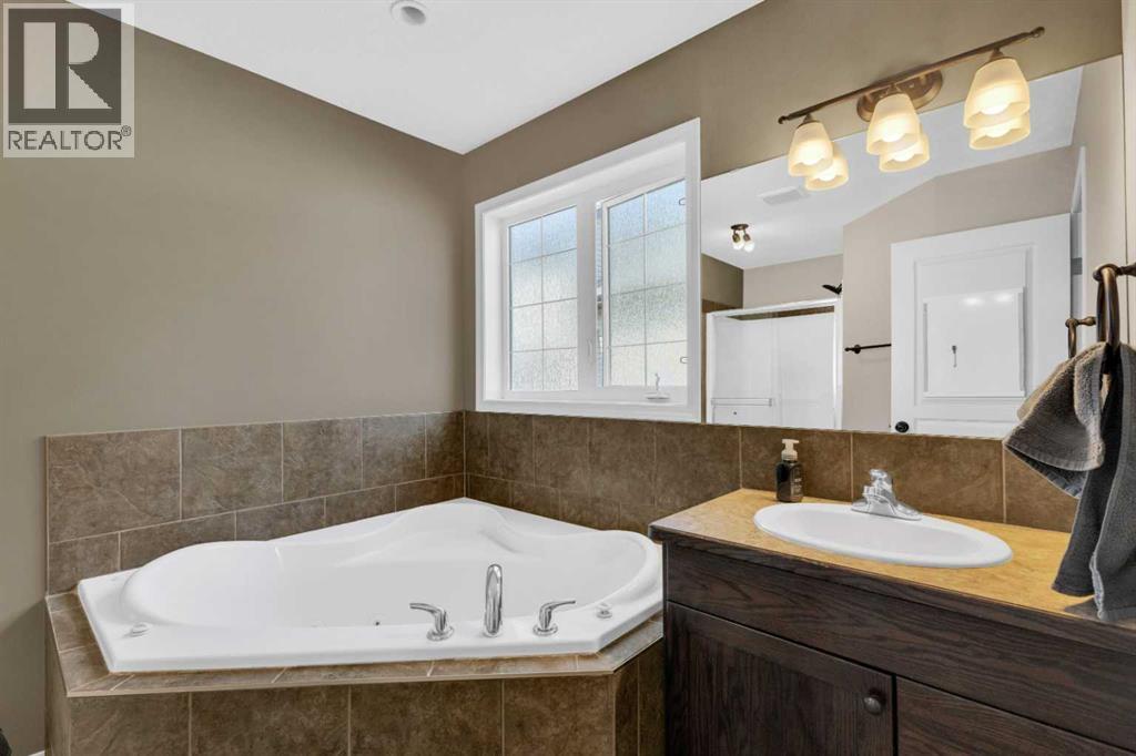 1 Liberty Place, Sylvan Lake, Alberta  T4S 0A2 - Photo 21 - A2257275