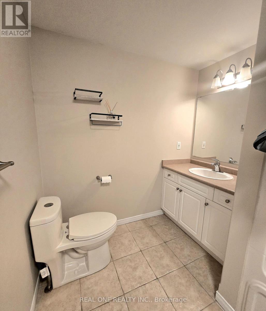 43 Shephard Avenue, New Tecumseth, Ontario  L9R 2E8 - Photo 20 - N12393128
