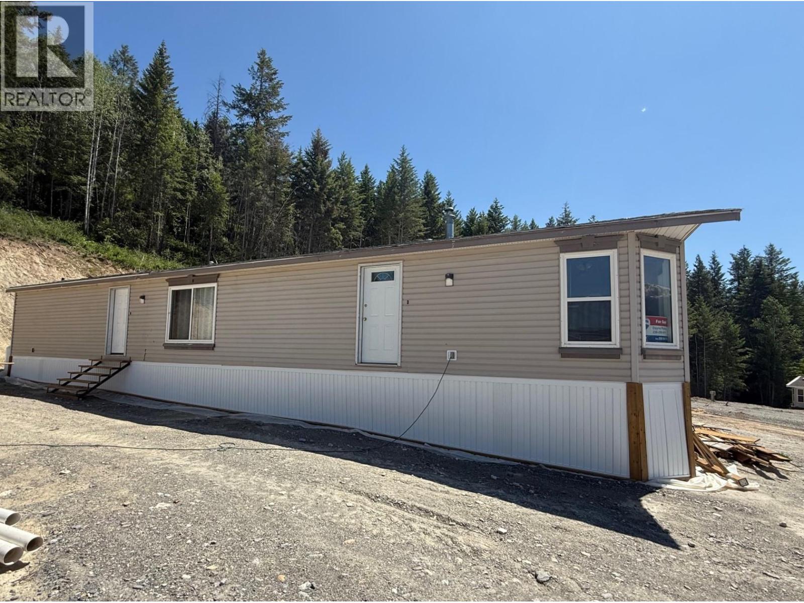 686 Almberg Road Unit# #51, Golden, British Columbia  V0A 1H2 - Photo 2 - 10344191