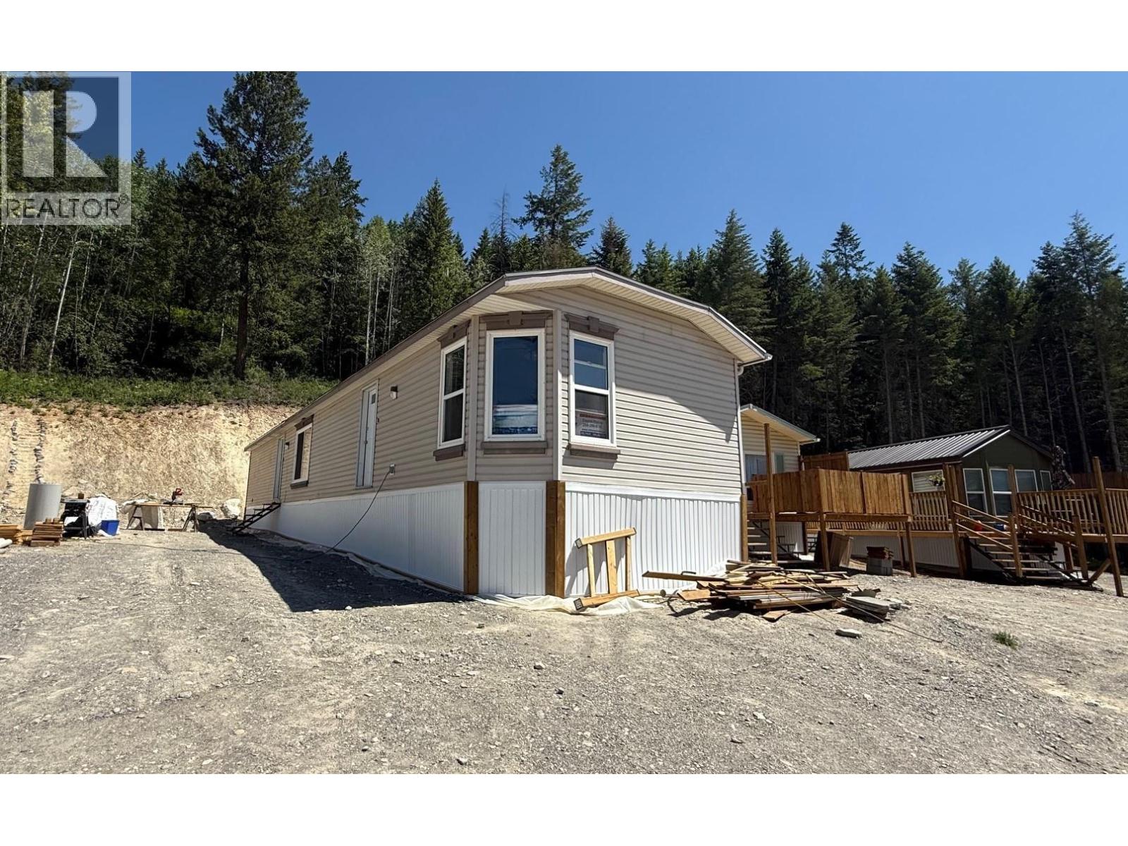 686 Almberg Road Unit# #51, Golden, British Columbia  V0A 1H2 - Photo 21 - 10344191