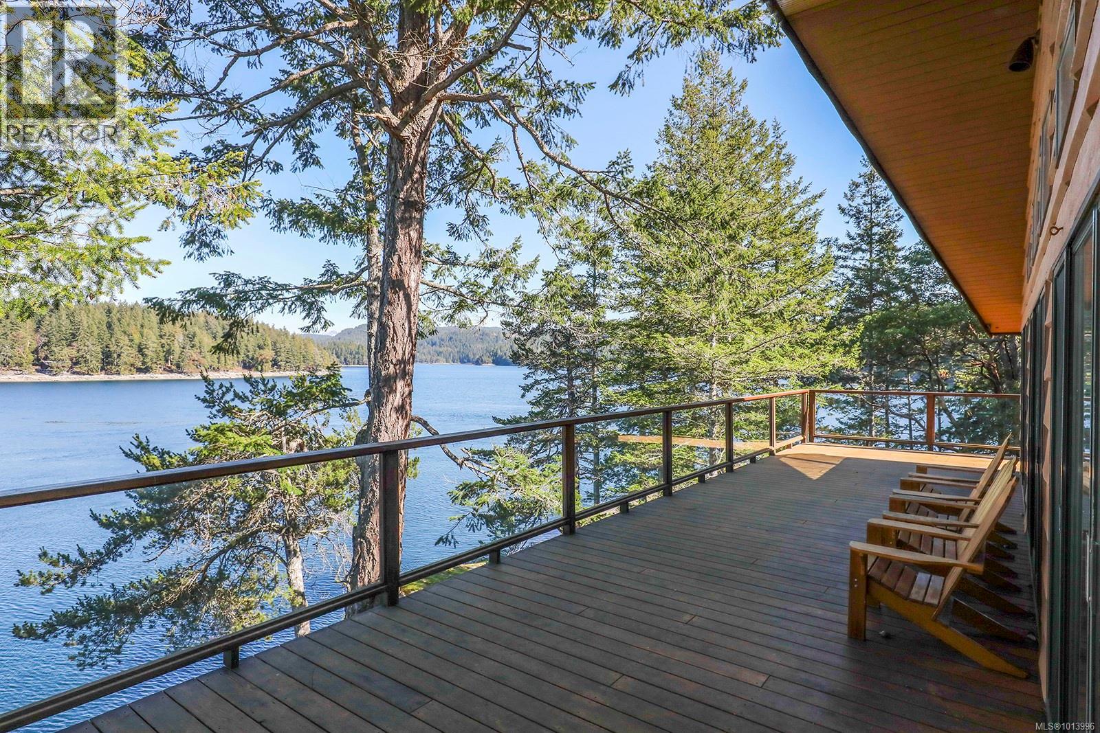 651 Gorge Harbour, Cortes Island, British Columbia  V0P 1Z0 - Photo 4 - 1013996