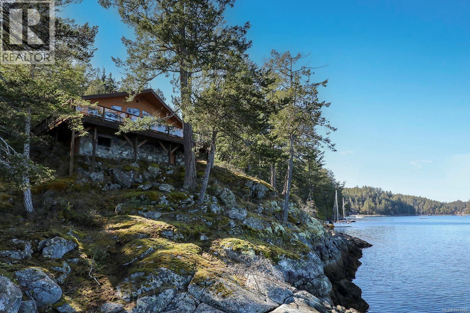 651 Gorge Harbour, Cortes Island, British Columbia  V0P 1Z0 - Photo 5 - 1013996