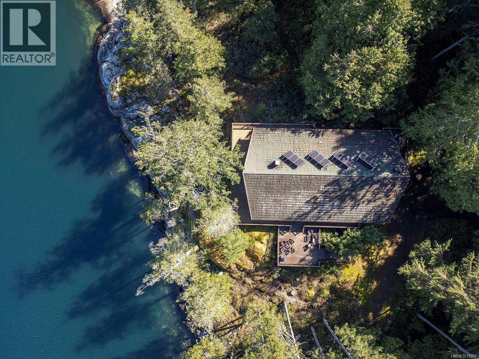 651 Gorge Harbour, Cortes Island, British Columbia  V0P 1Z0 - Photo 8 - 1013996