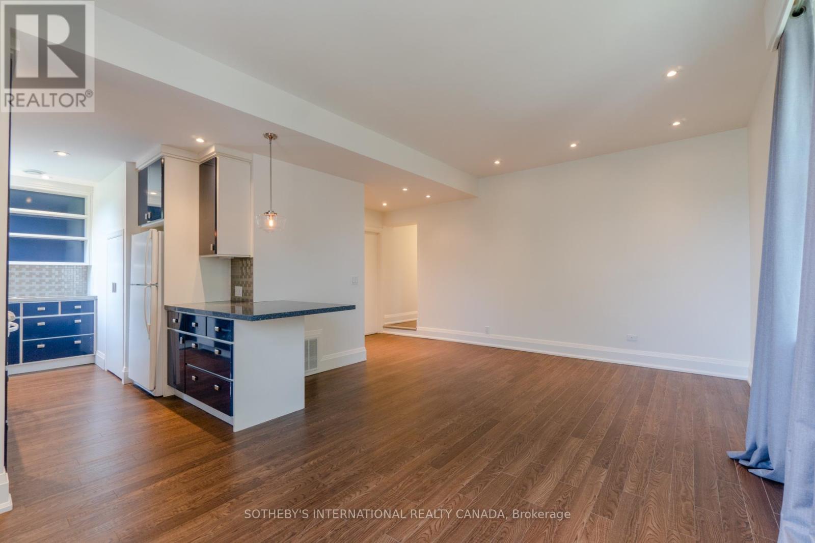 Unit 2 - 215-217 Carlton Street, Toronto, Ontario  M5A 2K9 - Photo 6 - C12405242