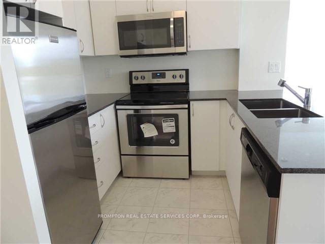 511 - 741 Sheppard Avenue W, Toronto, Ontario  M3H 2S9 - Photo 6 - C12405255