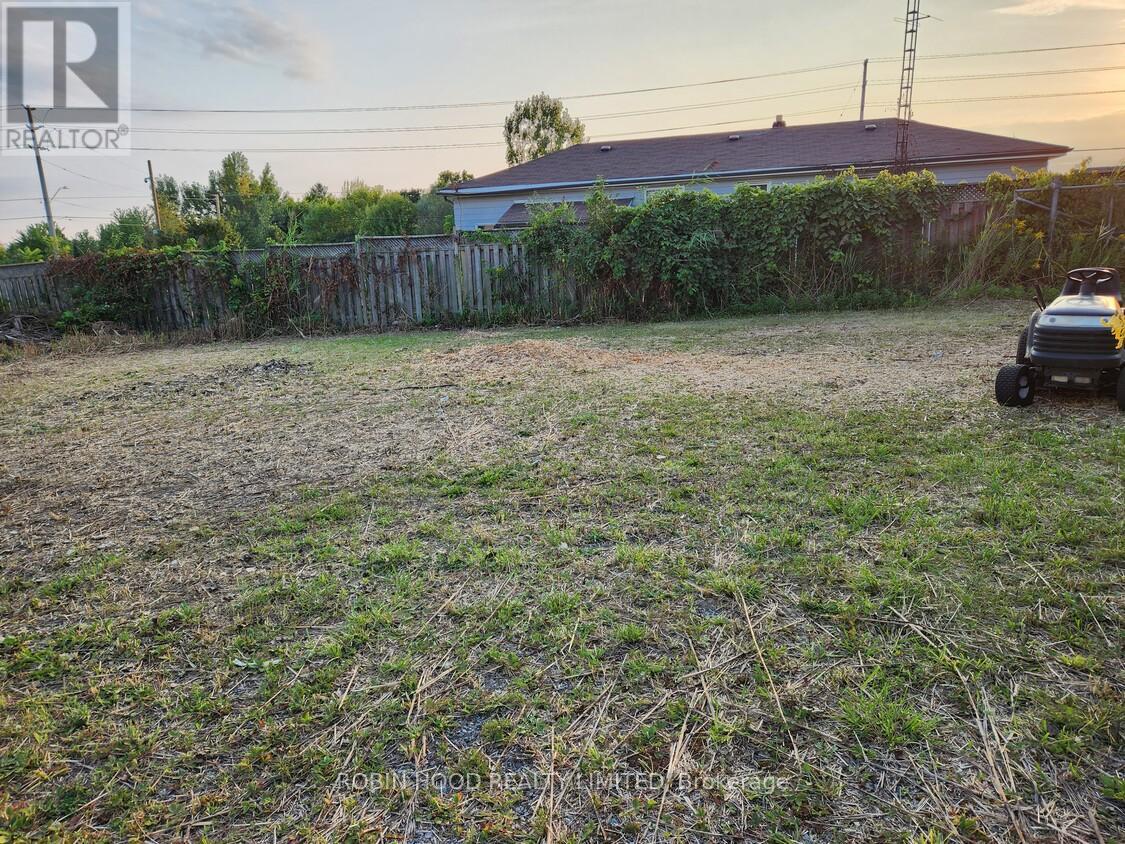 1465 Harwood Avenue N, Ajax, Ontario  L1T 4T9 - Photo 18 - E12405206