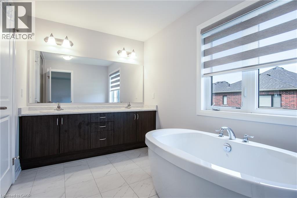 29 Rustic Oak Trail, Ayr, Ontario  N0B 1E0 - Photo 35 - 40770135
