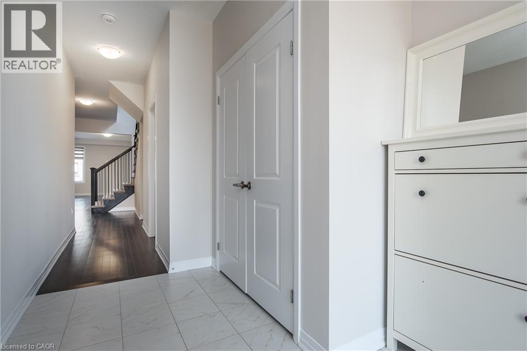 29 Rustic Oak Trail, Ayr, Ontario  N0B 1E0 - Photo 6 - 40770135