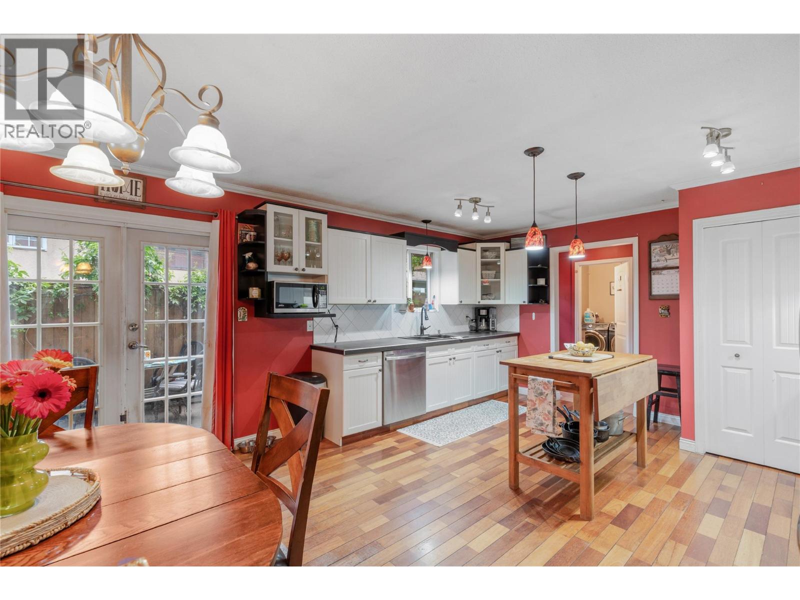 3404 Alexis Park Drive, Vernon, British Columbia  V1T 6G8 - Photo 8 - 10362842