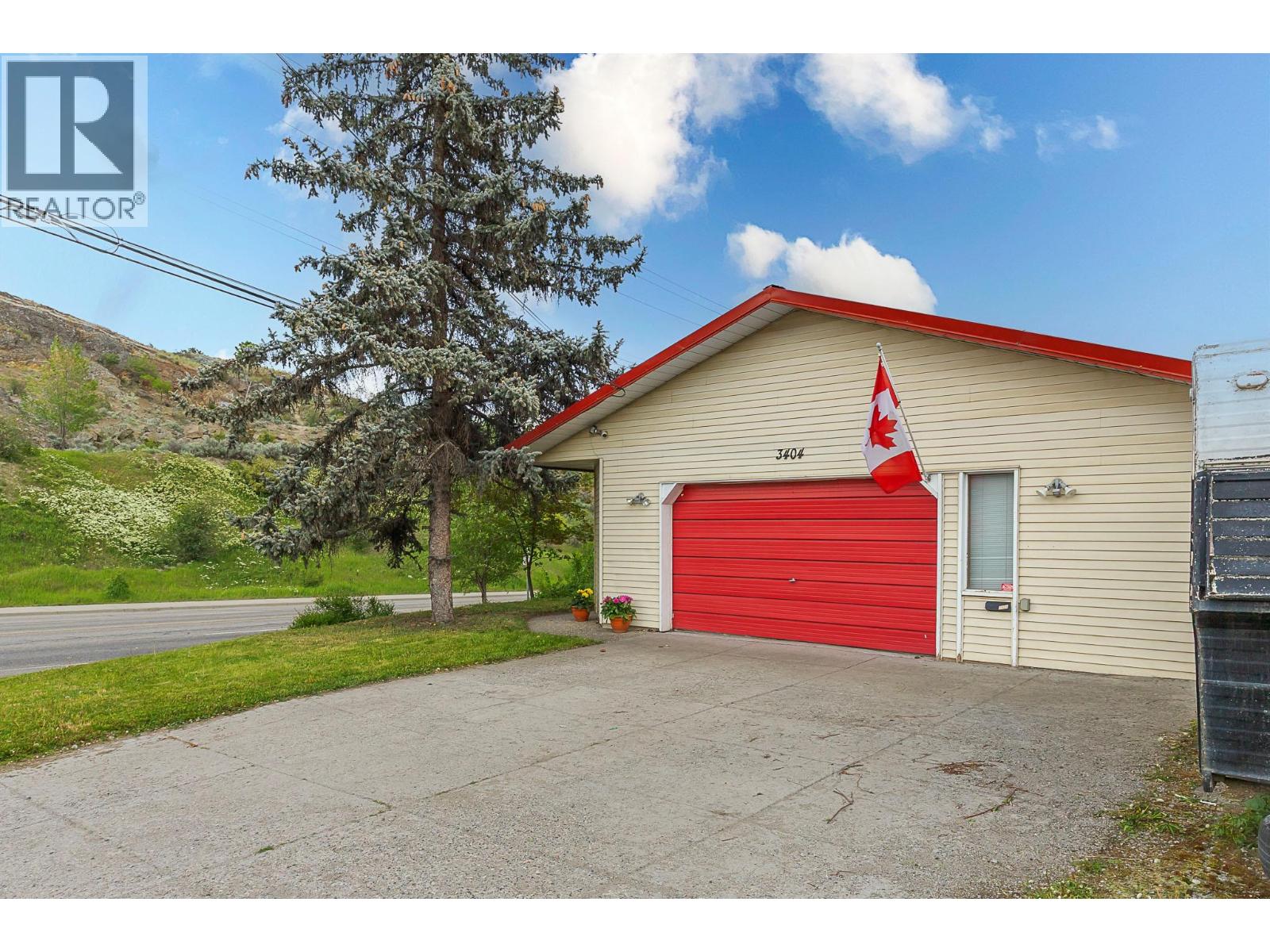 3404 Alexis Park Drive, Vernon, British Columbia  V1T 6G8 - Photo 46 - 10362842