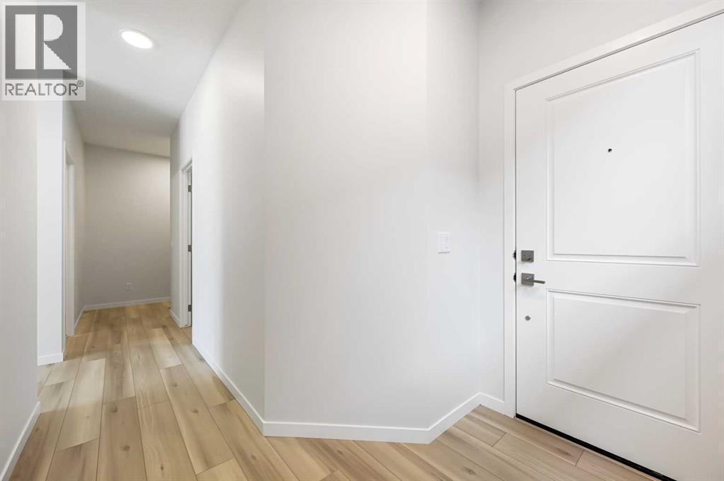 232 Belmont Park Sw, Calgary, Alberta  T2X 5T7 - Photo 5 - A2251792