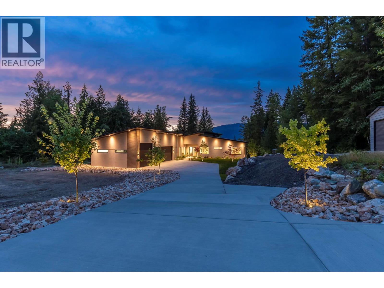 5147 Sunset Drive, Eagle Bay, British Columbia  V0E 1T0 - Photo 38 - 10363000