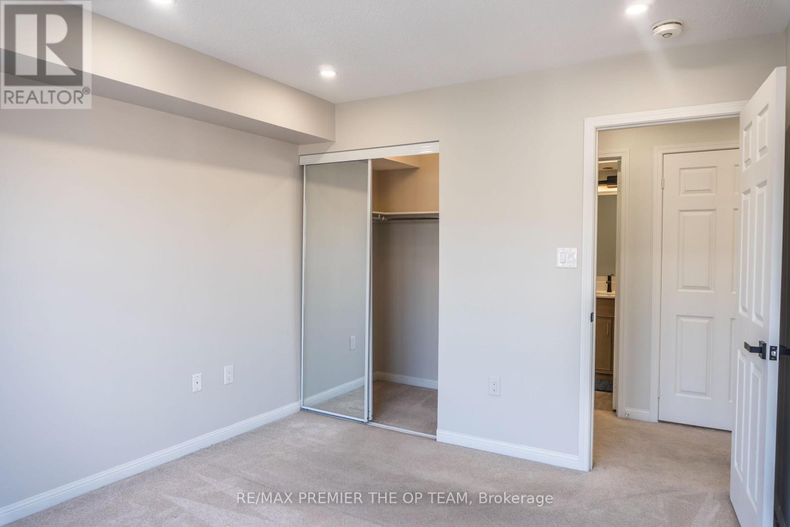 120 - 250 Sunny Meadow Boulevard, Brampton, Ontario  L6R 3Y7 - Photo 18 - W12405201