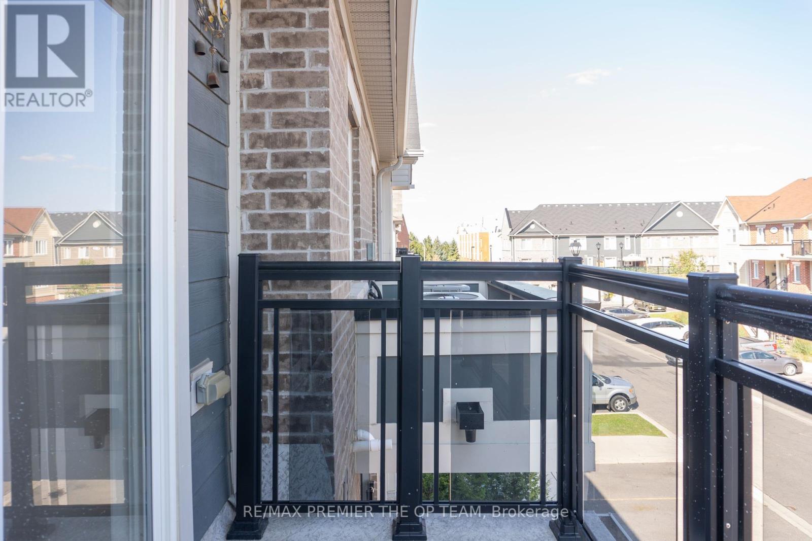 120 - 250 Sunny Meadow Boulevard, Brampton, Ontario  L6R 3Y7 - Photo 21 - W12405201