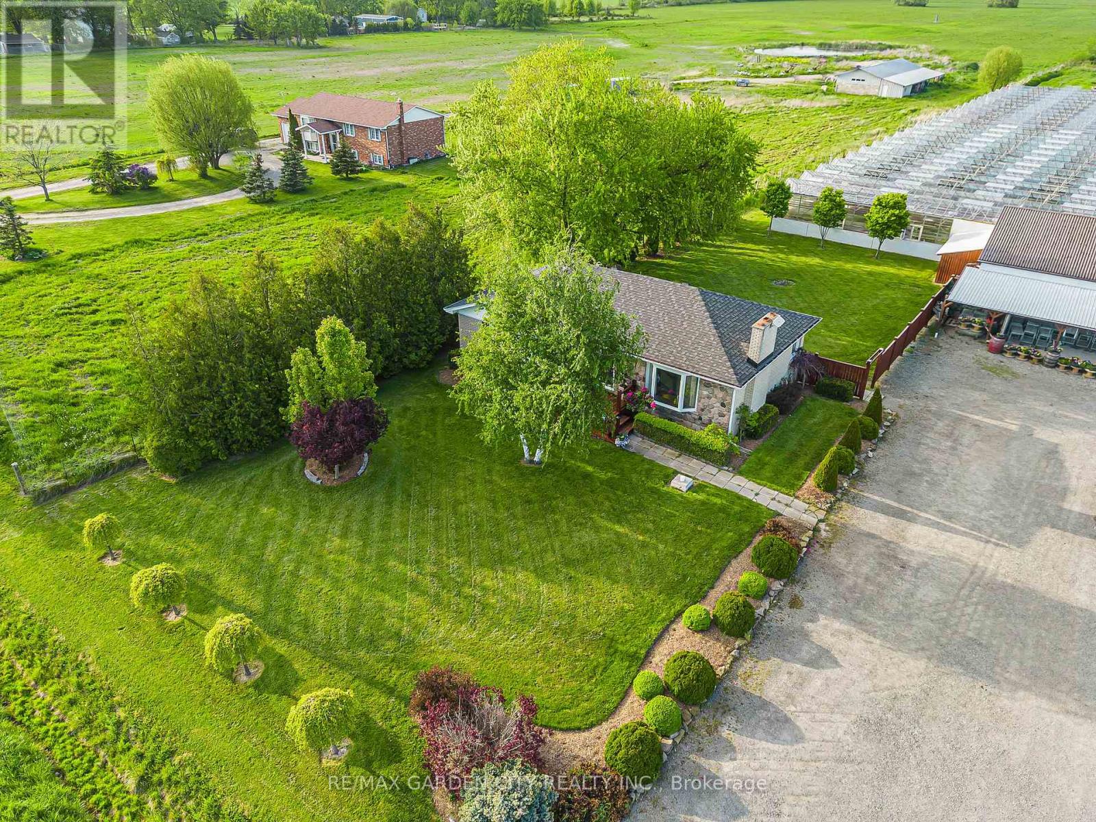 174 Mud Street W, Grimsby (Grimsby Escarpment), Ontario  L0R 1M0 - Photo 20 - X12405231