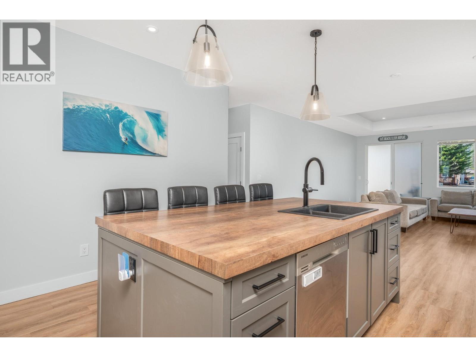 528 Loon Avenue, Vernon, British Columbia  V1H 2A1 - Photo 23 - 10363024
